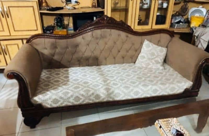 7 seater sofa set for sale excellent condition 0