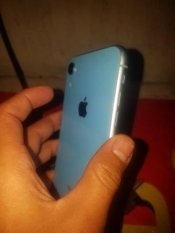 iPhone xr for sell 2