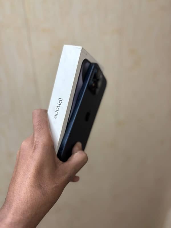 iphone 15 pro max non pta factory unlock physical +esim time available 2