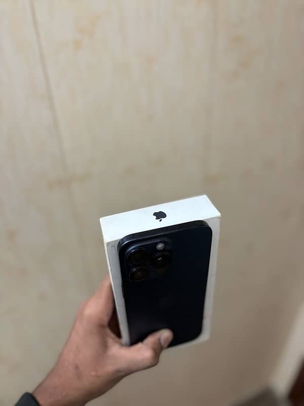 iphone 15 pro max non pta factory unlock physical +esim time available 3