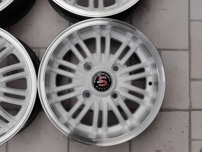 13 Inch 5.5JJ 114Pcd Deep Dish Rims 4