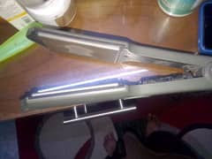 Remgtion hair straightner