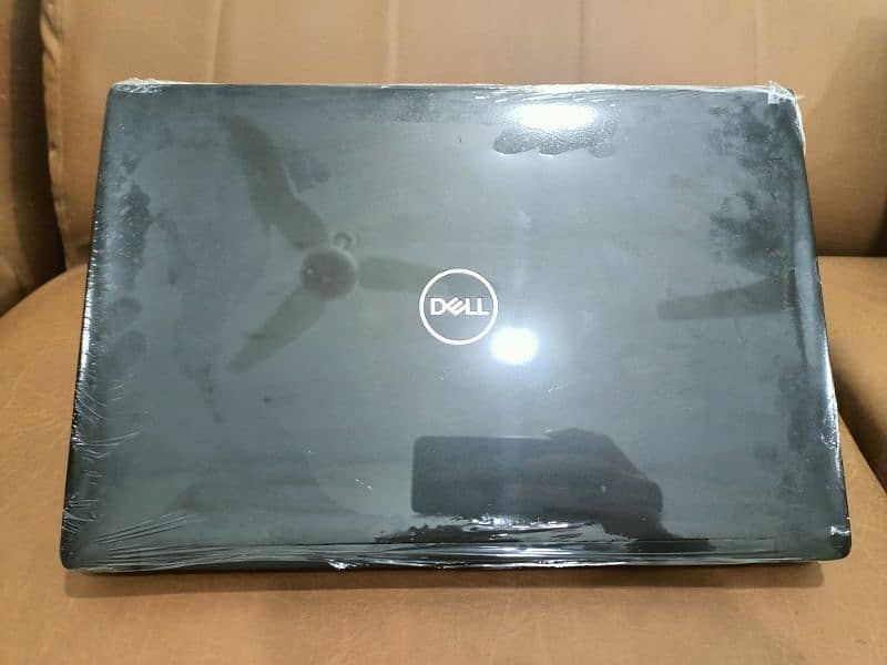 Dell Latitude e7490 I5 8 Gen Touch screen Backlit keyboard 4