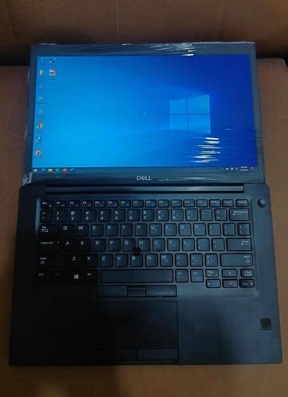 Dell Latitude e7490 I5 8 Gen Touch screen Backlit keyboard 5