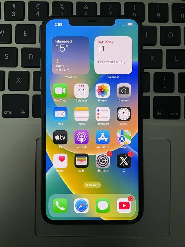 iphone 11 pro max 1