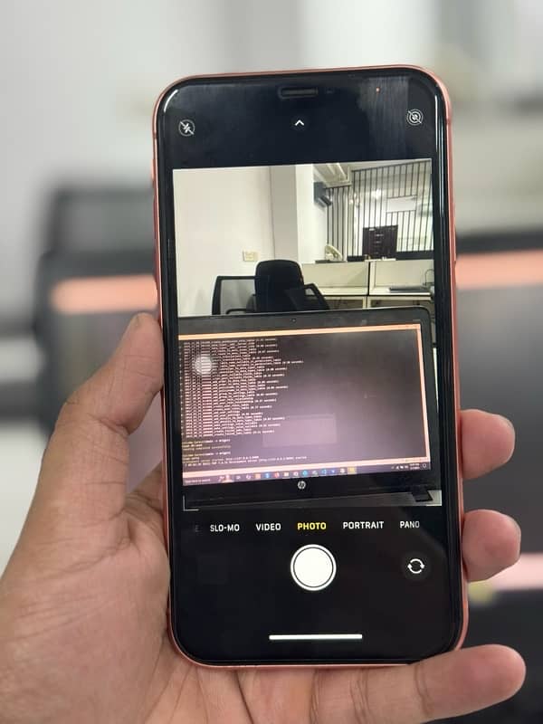 IPhone XR 64GB factory unlock 12