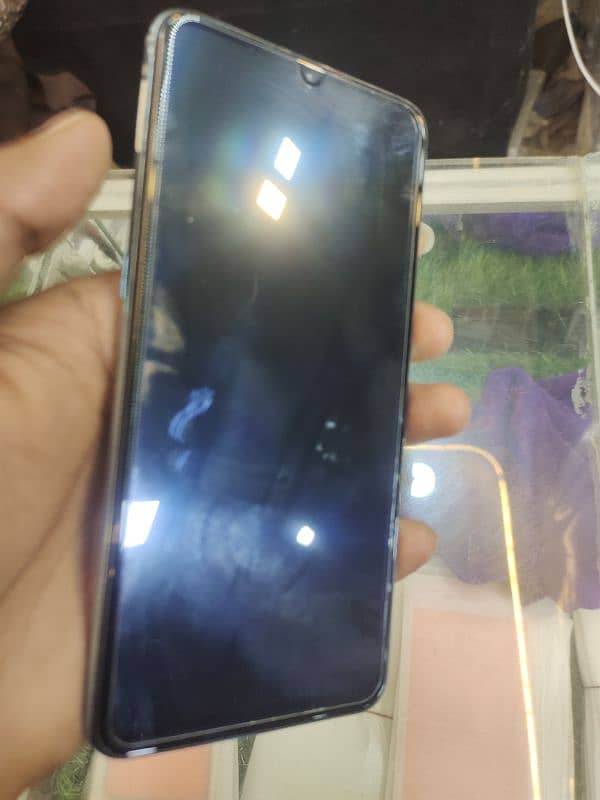 Vivo S1 condition 10/9 koi masla ni ha All ok ha 1