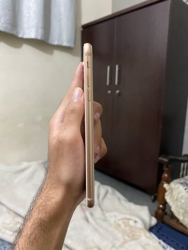 iPhone 8 Plus 64gb 6