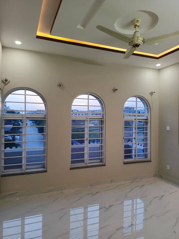 Size 35x70 Brand New Double Store Luxury House For Rent IN G-13 10