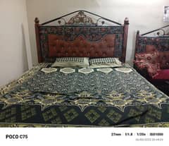 Queen Bed