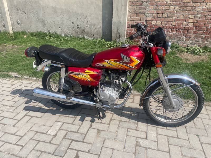 Honda 125 2021 ganiun 1