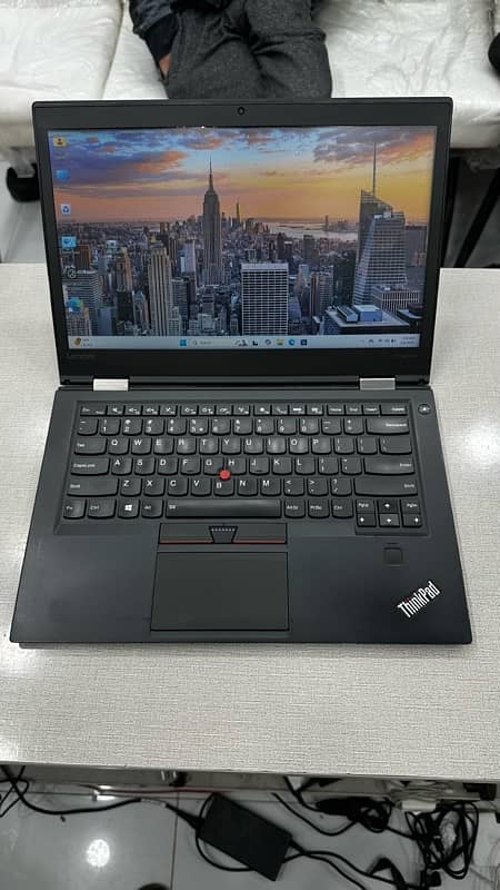 LENOVO Thinkpad X1 Carbon i7 6th Generation Ram 16gb ddr4 SSD 256gb 0