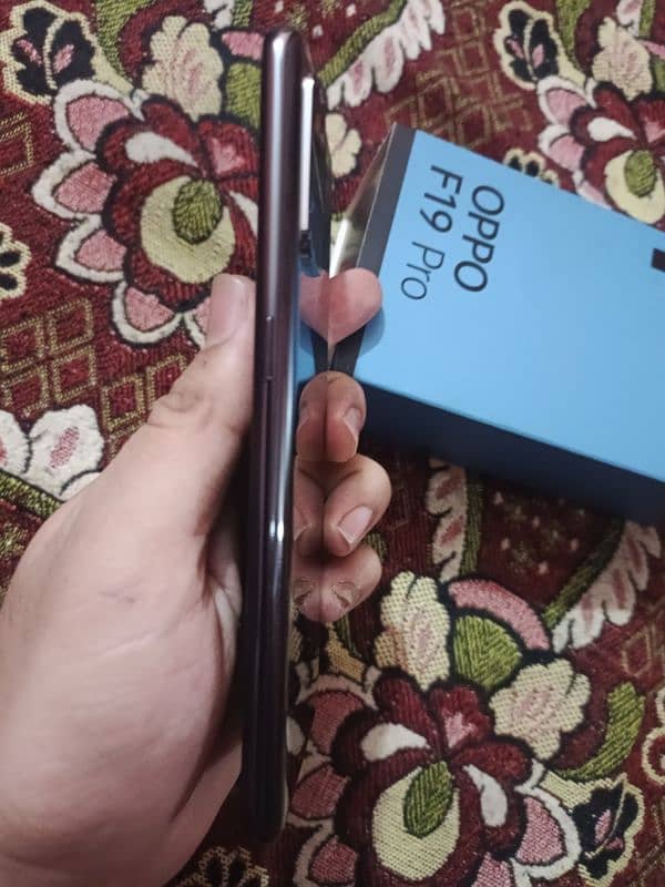 oppo f19pro with box 10by10 8+8gb128gb anda piece official pta 5