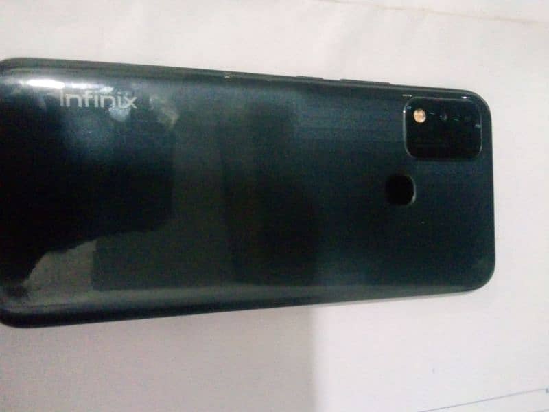 infinix hot 10 play condition 10 by 9 4GB 64GB 0