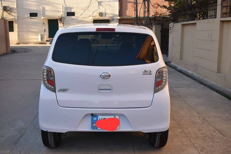 Daihatsu Mira 2016 5