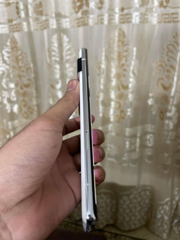 pixel 6pro 12/128 non pta scratchless 3