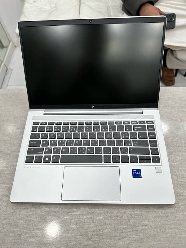 Elitebook HP 640 G9 Core i7 12th Generation Ram 16gb SSD 256GB Nvme 1