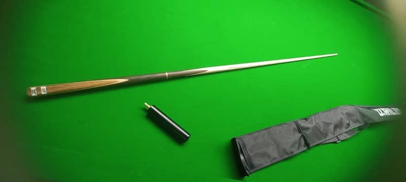 Snooker cue 3 piece 0