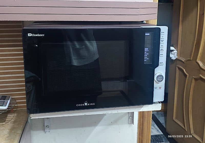 Dawlance DW-550 AF, Microwave Oven with Grill and Convection 0