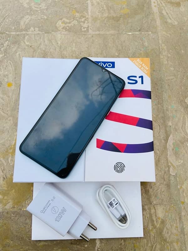 VIVO S1 (8/256) 3