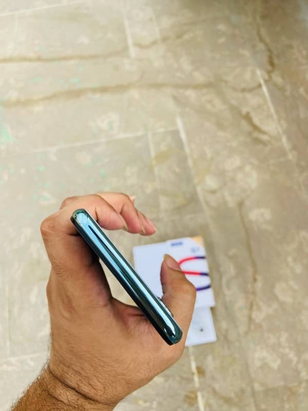 VIVO S1 (8/256) 7