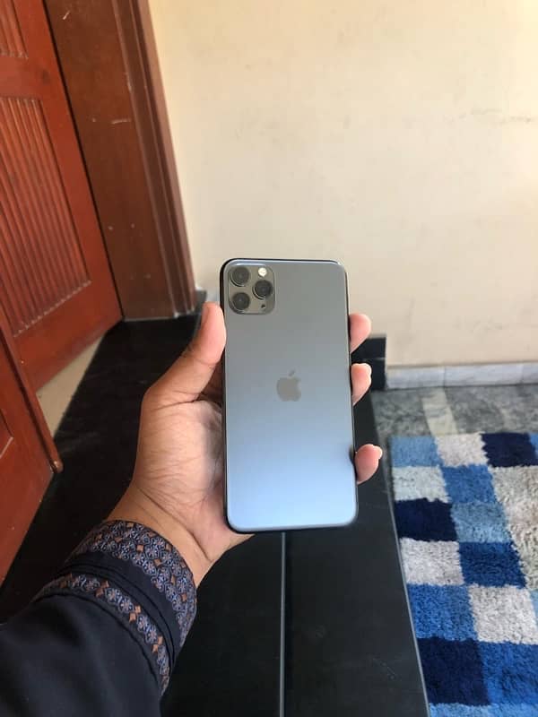 I phone 11 pro max pta approved 0