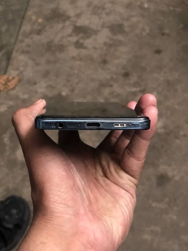 Infinix Hot 40 12/256gb condition 10/9 3