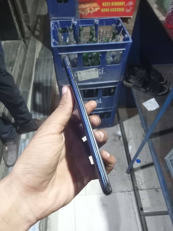 Tecno camon 15 dual sim pta approved 4/64Gb 3