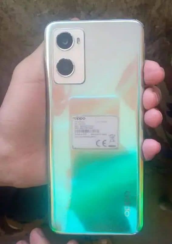 Oppo A96 0