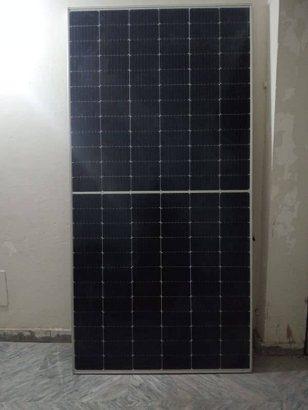 Longi solar panal 550w 1