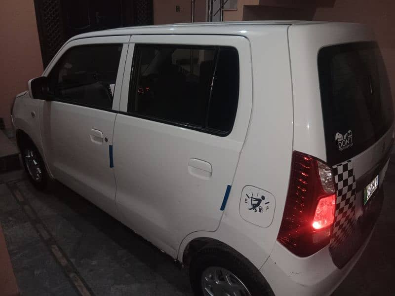 Suzuki Wagon R 2018 5