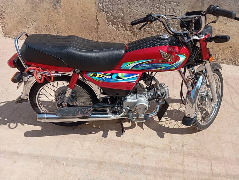 Honda CD 70 2024 5