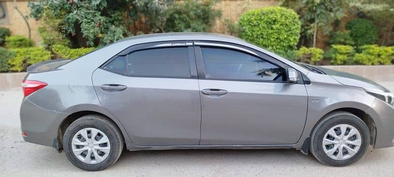 Toyota Corolla GLI 2015 4