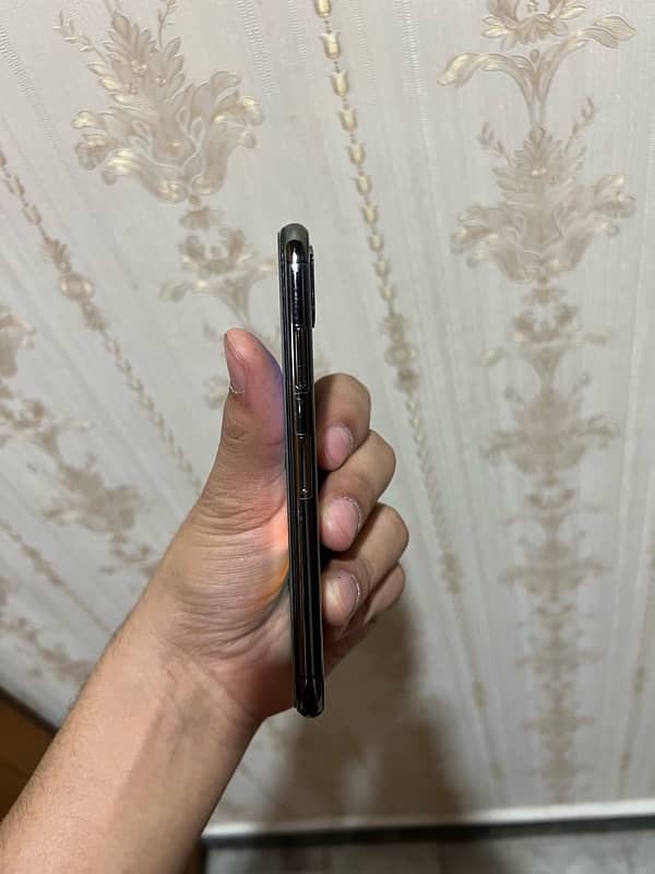 Iphone x 256gb pta 11