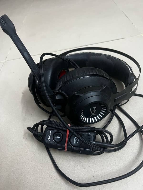 hyper x original gaming headphone for games and call Center 4