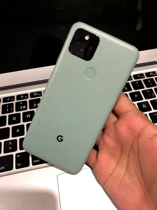 Google Pixel 5 4