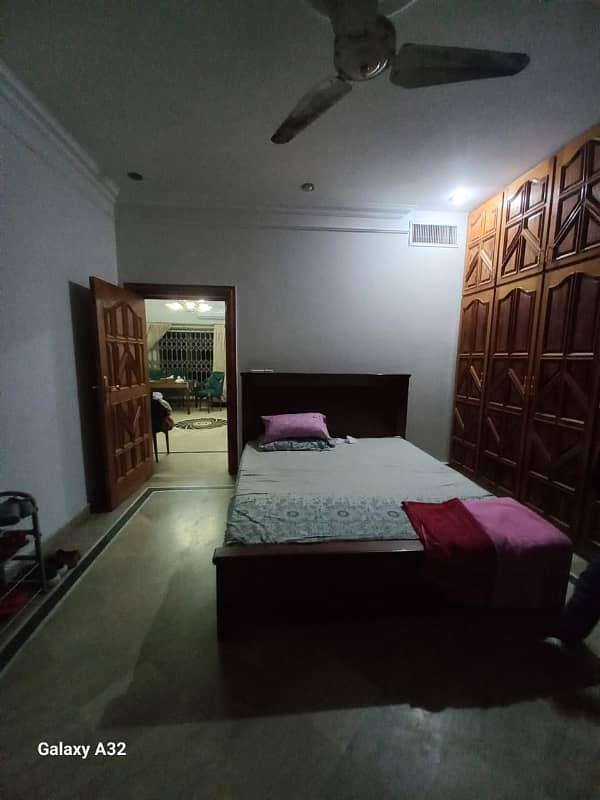 Upper Portion Available For Rent 4