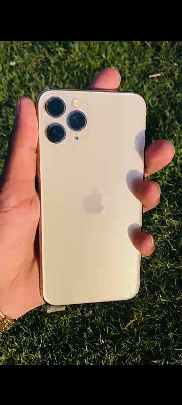 IPHONE 11PRO (FACTORY UNLOCK) 0