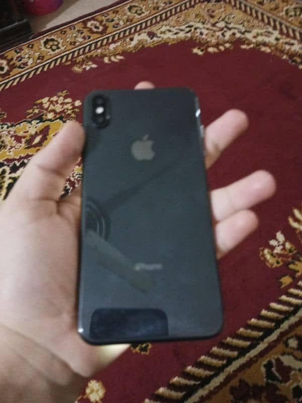 iphone xs max factory unlocked 1