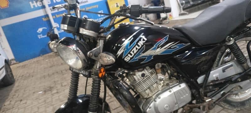 Suzuki GS 150 SE 2021 END 2