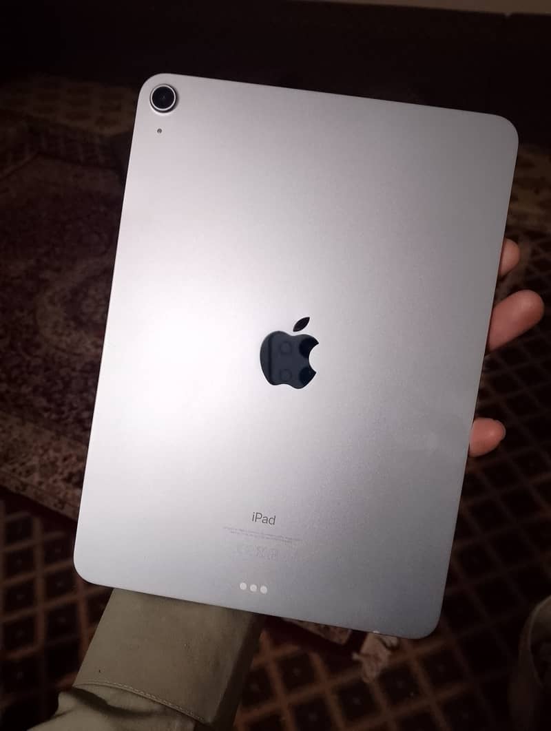 Apple ipad air4 6