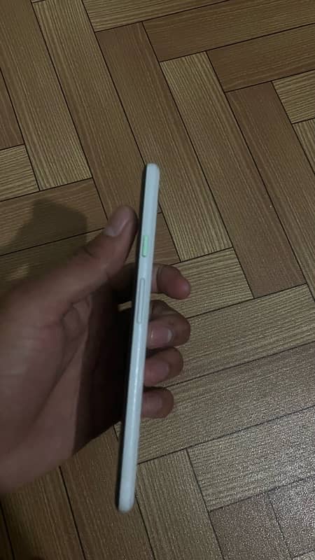 pixel 3xl non pta 9/10 condition 64 gb with best performance 2