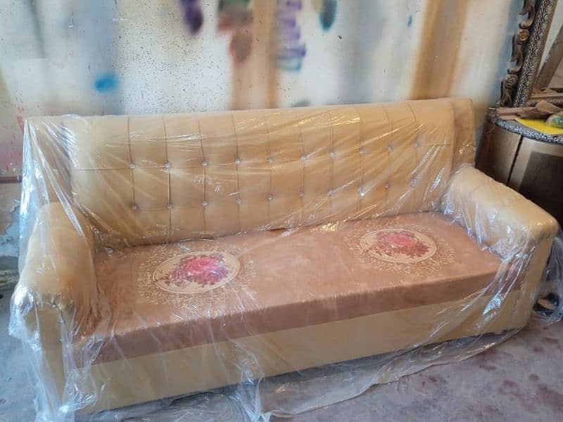 sofa set for sale at Reasonable Price 0