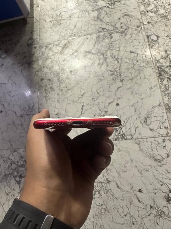 iphone 7 Red color 1