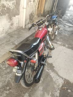 Honda 125 2005 model 10/10 all documents crly