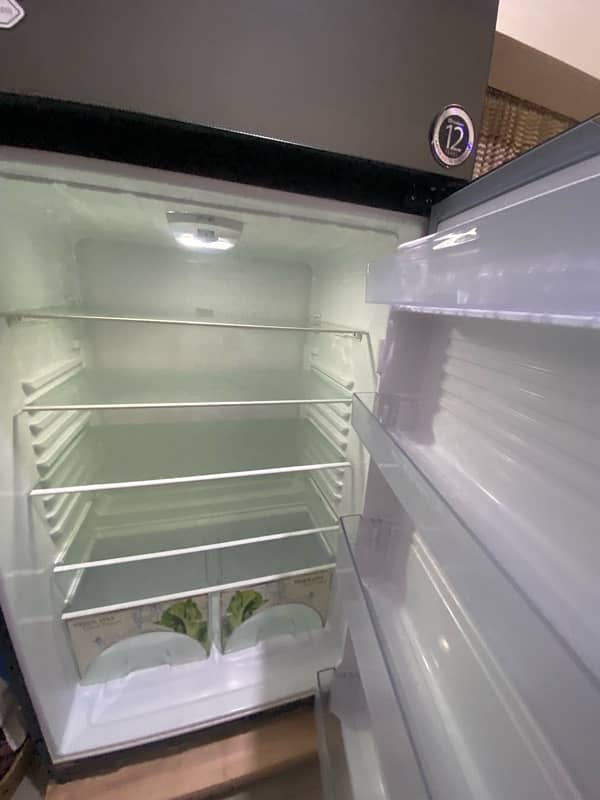 Dawlance Glass Door invertor Fridge 2