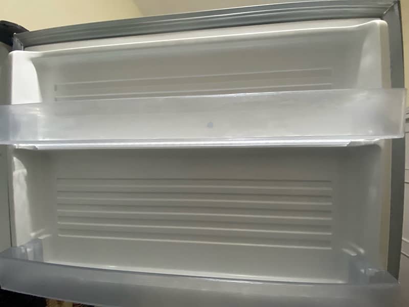 Dawlance Glass Door invertor Fridge 8