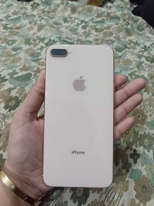 iphone 8+ rose gold 256gb non pta for sell urgent buyer needed 2