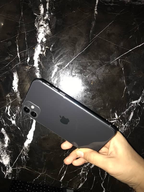 IPHONE 11 - 128 GB non PTA 1