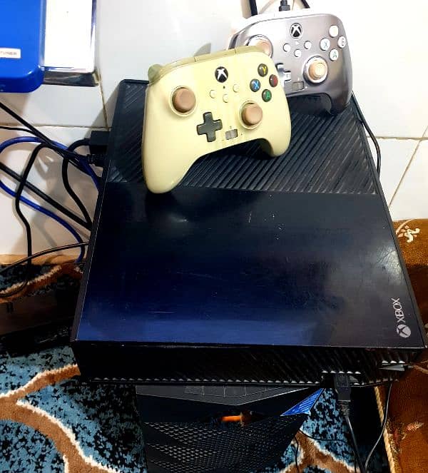 Xbox One jail break urgent sale krna 4